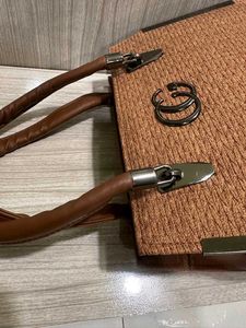 Brand New Hand Bag 😍