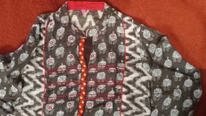 Floral Embroidered Tunic