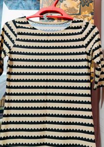Zigzag Print Top
