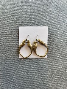 Gold Necklace &amp; Earrings With Unique Heart Design