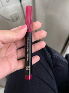 Faces Canada Matte Lip Crayon
