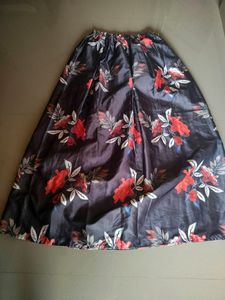 New Unused Skirt and top set