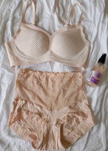 branded penty and braa set.