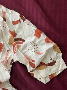 Patterned Short Sleeve Blouse