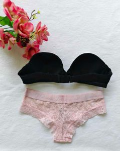 Victoria&#39;s Secret Lingerie Set