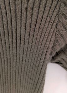 Cute Olive Green Top