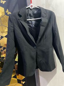 Van Heusen Black Women Blazer