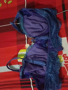 Elegant Lace Trim Bra - Size Unknown 34 to 36