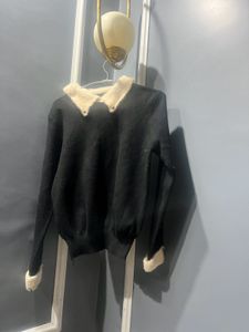 Collar Detail Knit Sweater