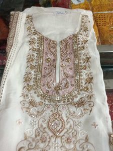 Elegant Embroidered Salwar Kameez 1300 Price Hai