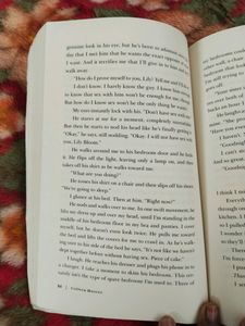 It Ends With Us By Colleen Hoover