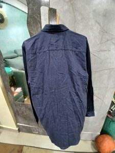 Men&#39;s Blue Button-Down Shirt
