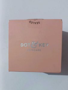 NEW &amp; SEALED Glow Reviving Vitamin C Pink Claymask