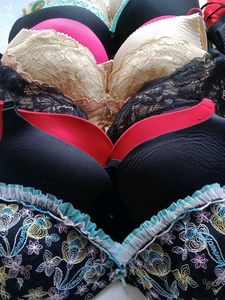 20 Fully Padded Bras