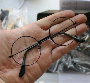 Black Round Sunglasses