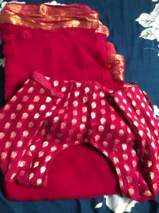 Semi Crushed Saree