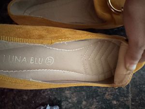 🩷Preloved Bata Flats N Others ( On Sale)🌼