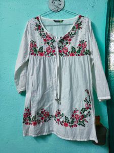 Floral Embroidered White Tunic