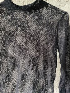 Sheer Floral Detail Criss Cross Stretchable Top