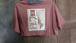 Printed extended sleeves Crop boxy Tshirt