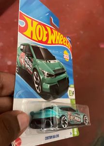 Hot Wheels “Custom KIA EV6”