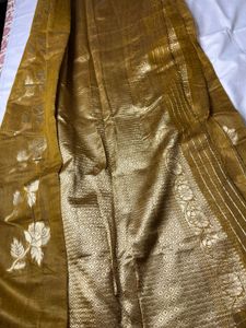 Banarasi sari for women