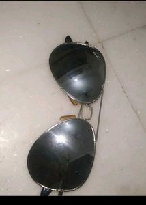 Ray-Ban Aviator Sunglasses