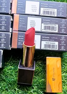 Myglamm Manish Malhotra Powder Matte Lipstick