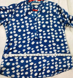 XL Blue &amp; White Print Top