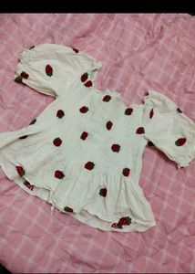 Strawberry Print🍉Pinterestly🍓Embroided PeplumTop