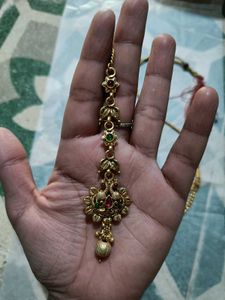 Necklace &amp; Maang Tikka Set
