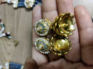 Unused Jewellery Set