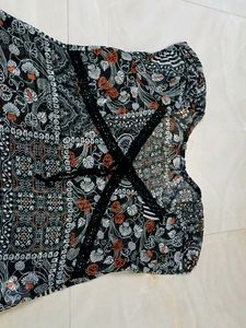 Like New Condition Long Tops