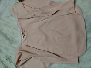 Korean Top