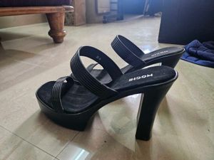 Brand New Black MOCHI Heels