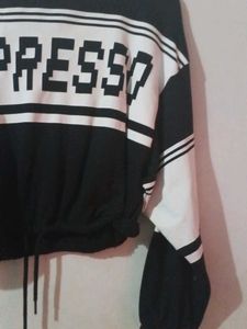 black and white thrift style zudio crop top