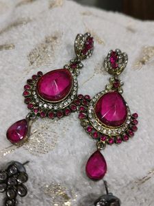 4 Earrings 😍