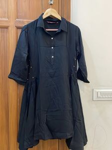 Elegant Black Tunic Top