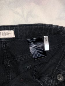 H&amp;M Black Shorts