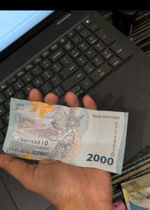 1000 And 2000 Indonesian Currency Note