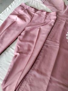 Kurta, Pant And Embroidery Dupatta