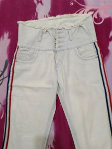SLIM GIRL&#39;S DESIGNER DENIM JEANS