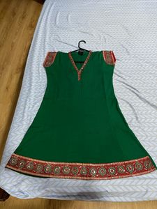 Chudidar-kurta Set