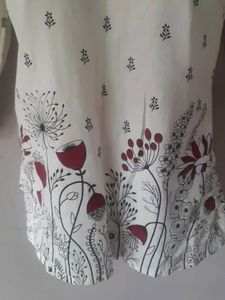Floral Print 3/4 Sleeve Top