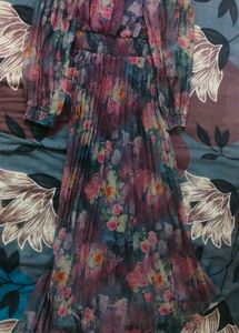 GORGEOUS FLOWERED GOWN