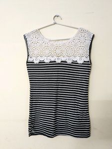 Sleeveless Half Net Top