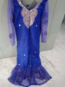 Blue Embroidered Ethnic Kurti🧿