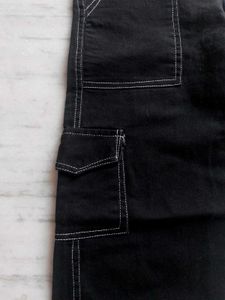 Black Cargo Jeans