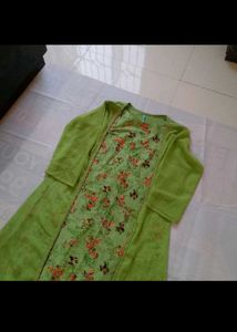 Green Floral Print Kurti