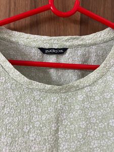 Floral Puff Sleeve Top